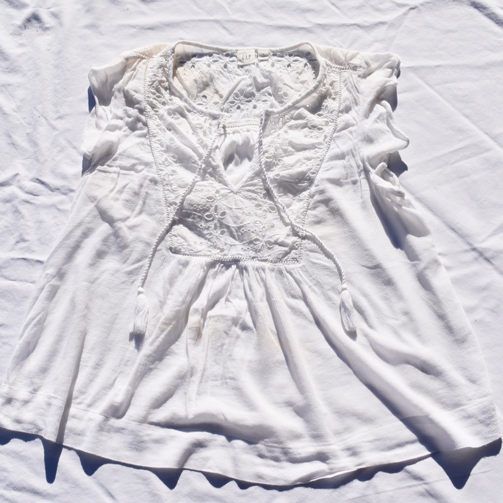 GAP White Eyelet Top with a Front Tie